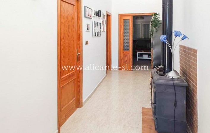 Resale - Villa / Doppelhaushälfte - Fortuna