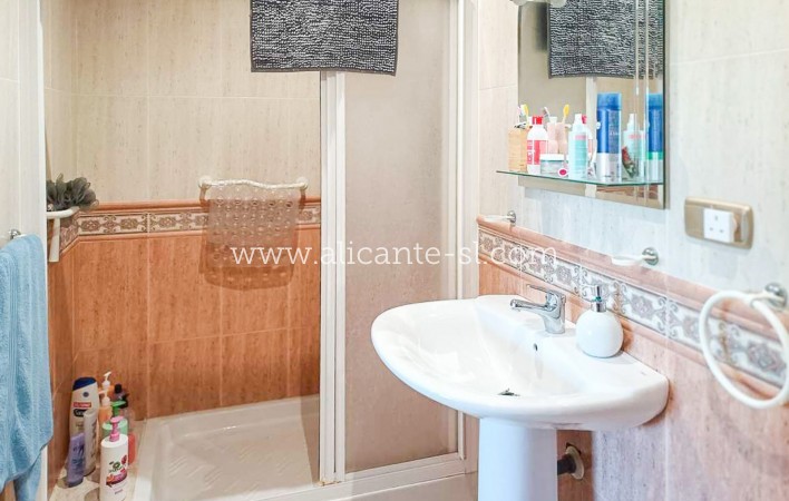 Resale - Villa / Doppelhaushälfte - Fortuna