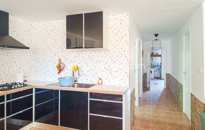 Resale - Villa / Doppelhaushälfte - Fortuna