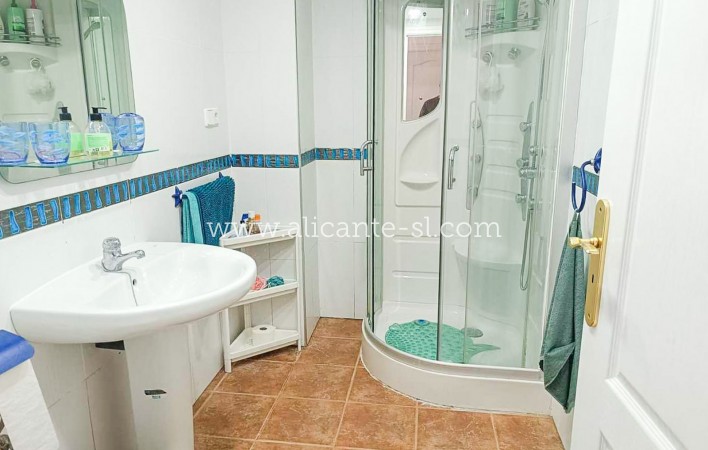 Resale - Villa / Doppelhaushälfte - Fortuna