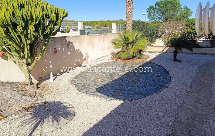 Resale - Villa / Doppelhaushälfte - Fortuna