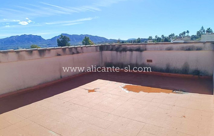 Resale - Villa / Doppelhaushälfte - Fortuna