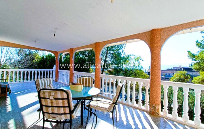 Venta - Villa  - La Romana