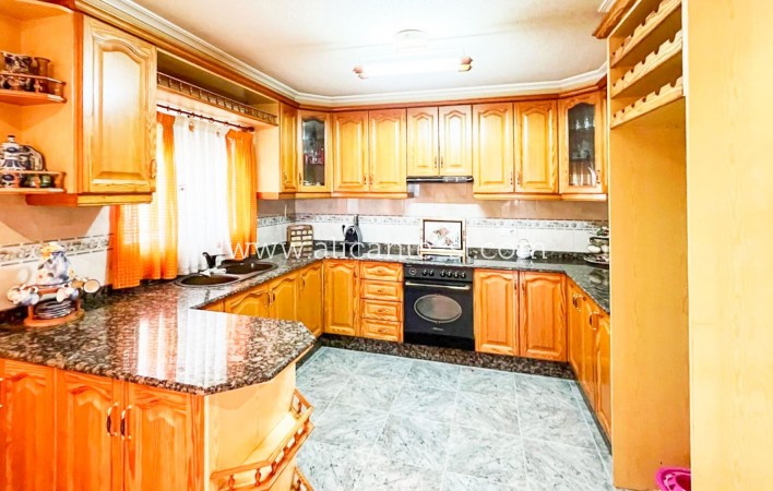 Venta - Villa  - La Romana