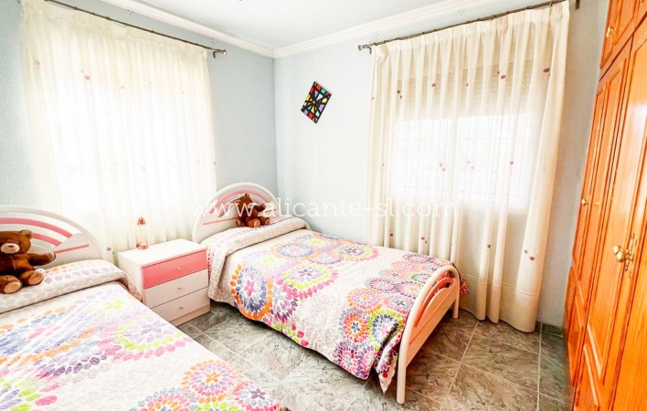 Venta - Villa  - La Romana