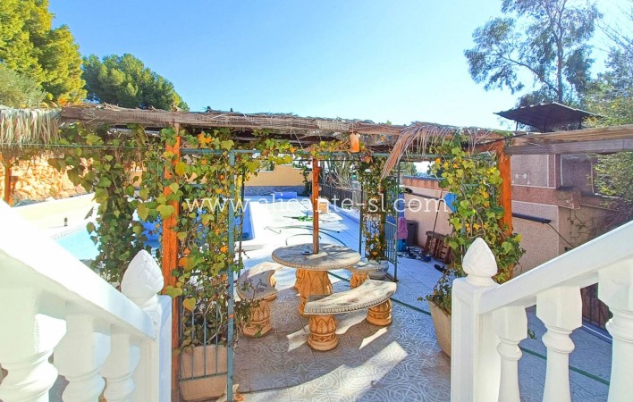 Venta - Villa  - La Romana