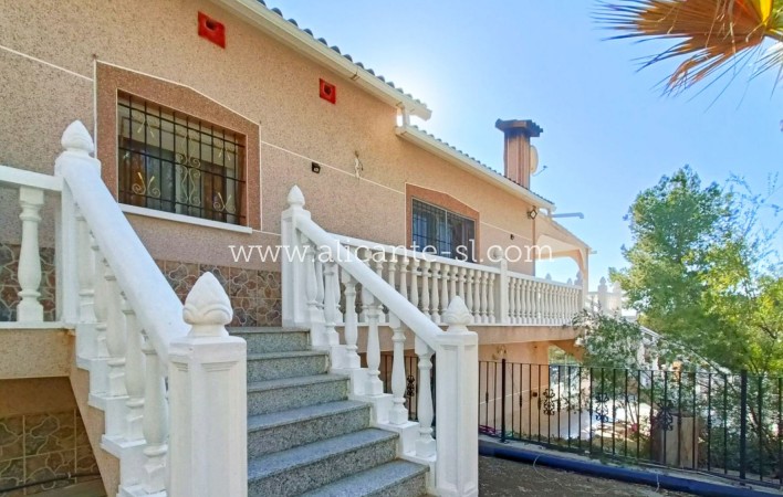 Venta - Villa  - La Romana