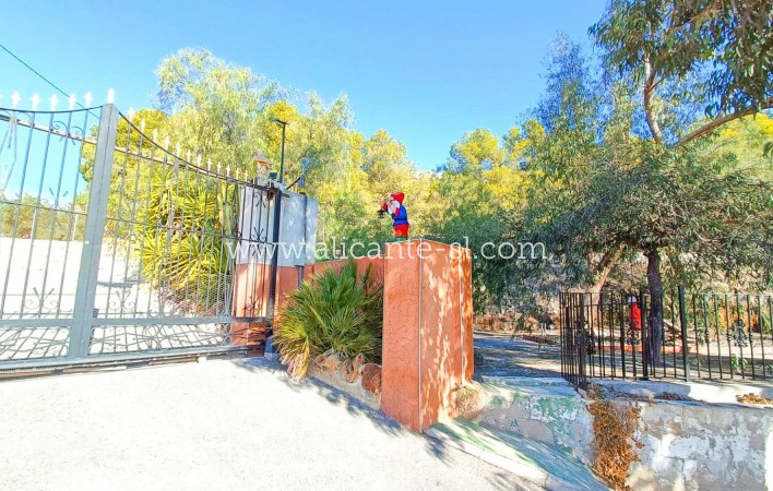 Venta - Villa  - La Romana