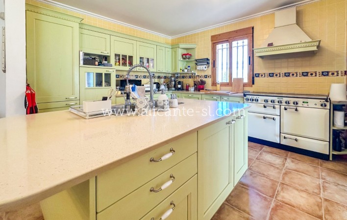 Sale - Villa  - La Romana