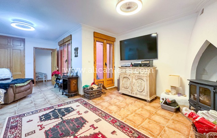 Sale - Villa  - La Romana