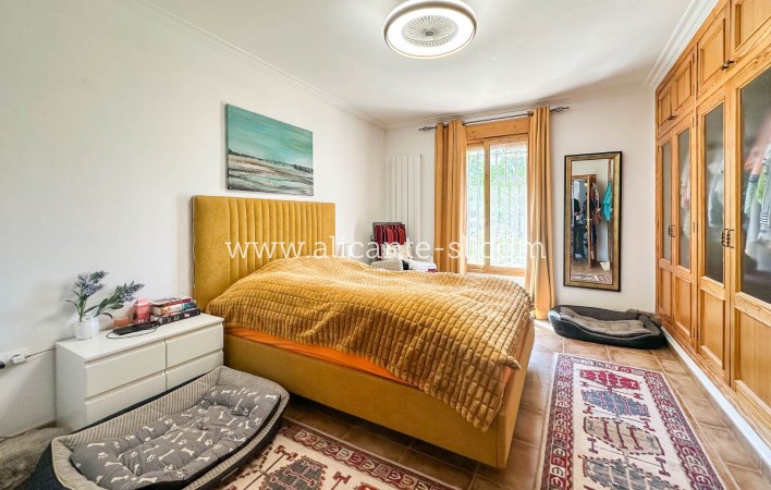 Sale - Villa  - La Romana