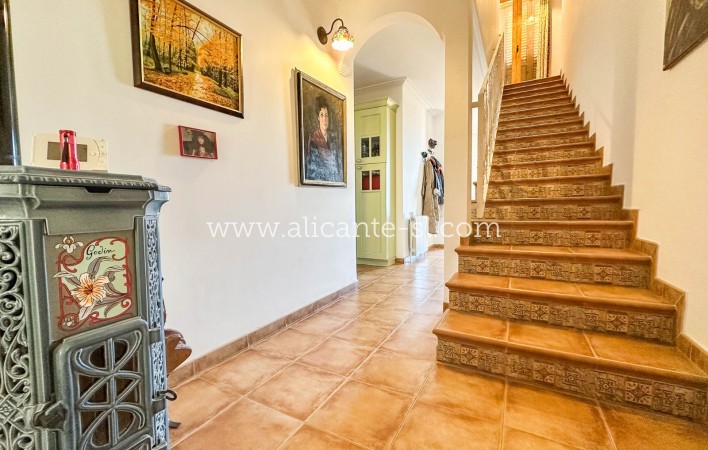 Sale - Villa  - La Romana