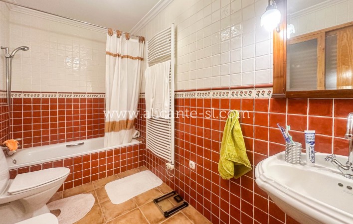 Sale - Villa  - La Romana