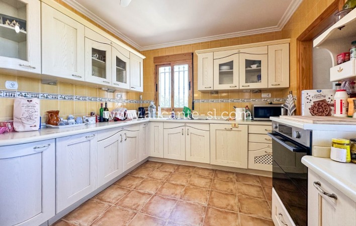 Sale - Villa  - La Romana