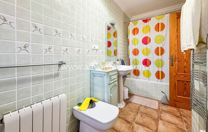 Sale - Villa  - La Romana