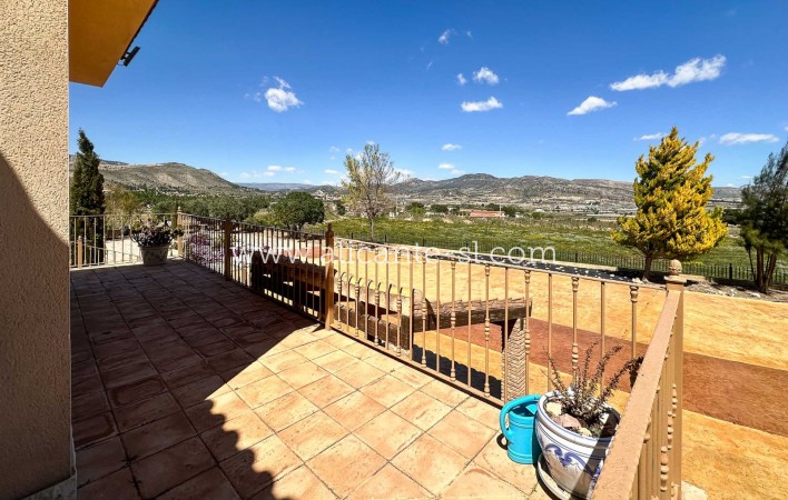 Sale - Villa  - La Romana