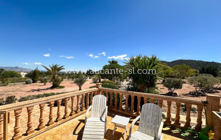 Sale - Villa  - La Romana