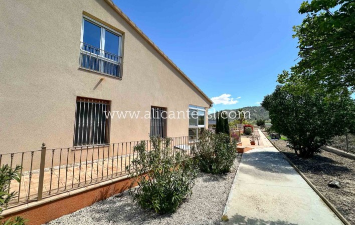 Sale - Villa  - La Romana