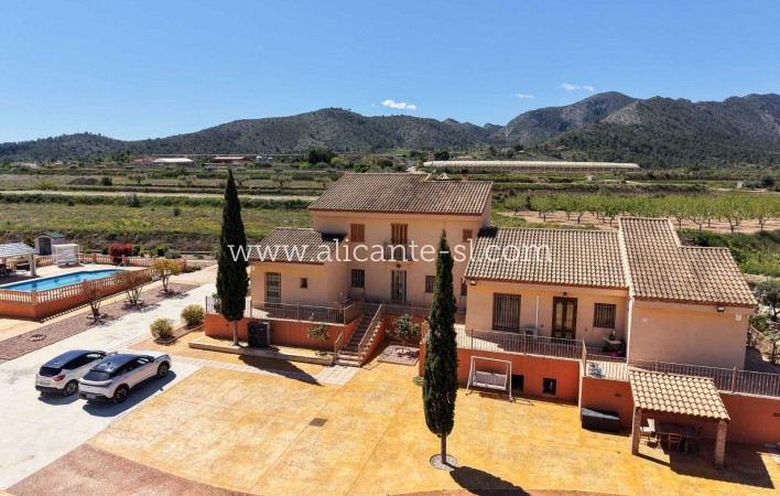 Sale - Villa  - La Romana