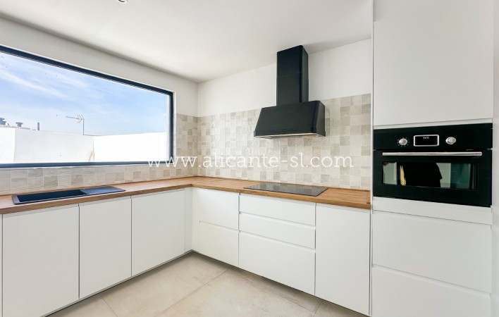 Sale - Townhouse - Hondón de las Nieves