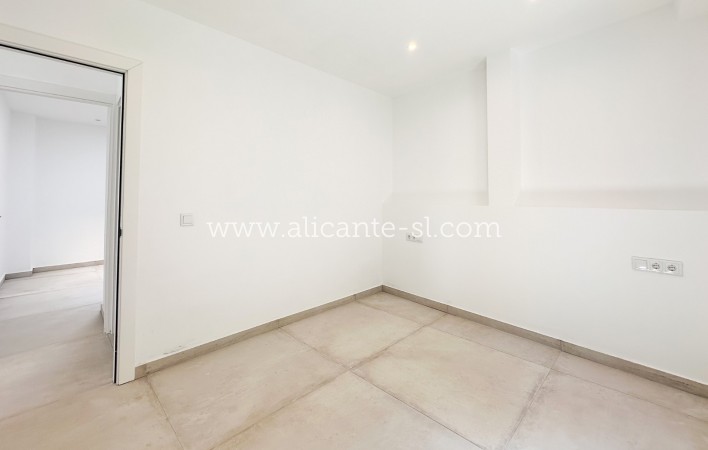 Sale - Townhouse - Hondón de las Nieves