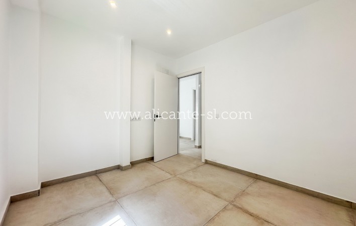 Sale - Townhouse - Hondón de las Nieves
