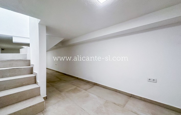 Sale - Townhouse - Hondón de las Nieves