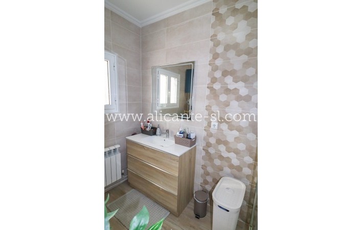 Sale - Villa  - La Romana