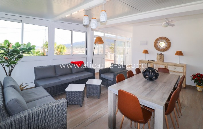 Sale - Villa  - La Romana