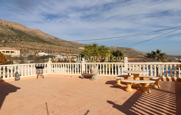 Sale - Villa  - La Romana