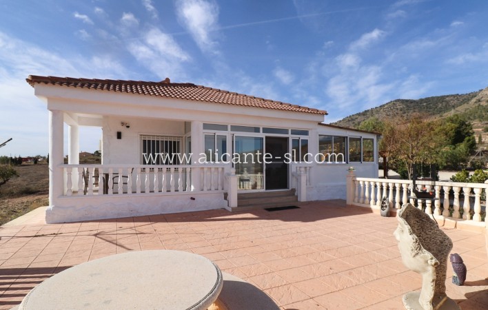 Sale - Villa  - La Romana