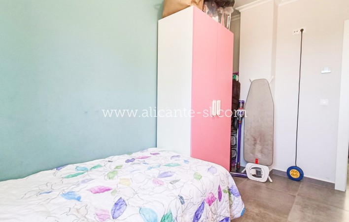 Sale - Villa  - Pinoso