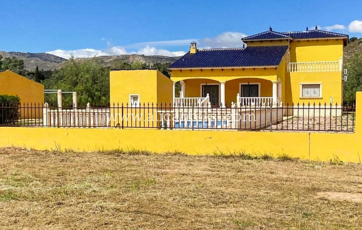 Sale - Villa  - La Romana
