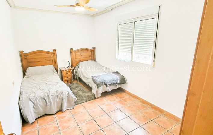 Sale - Villa  - La Romana
