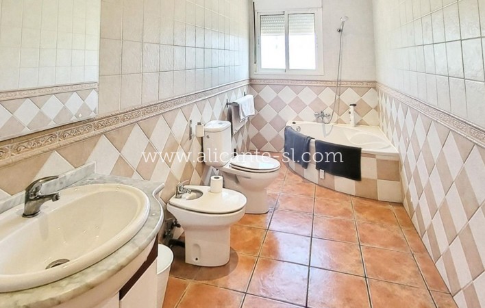 Sale - Villa  - La Romana