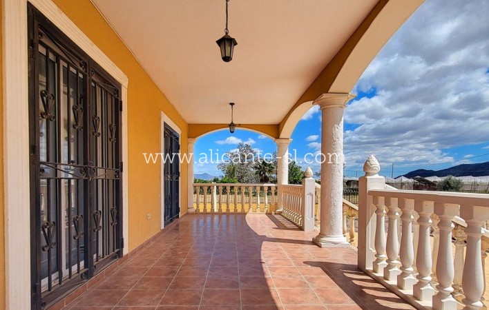 Sale - Villa  - La Romana