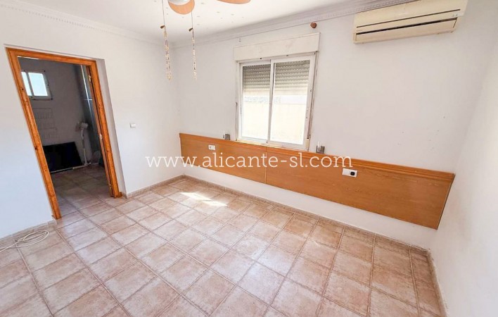 Sale - Villa  - Macisvenda