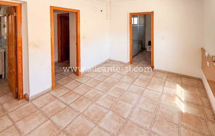 Sale - Villa  - Macisvenda