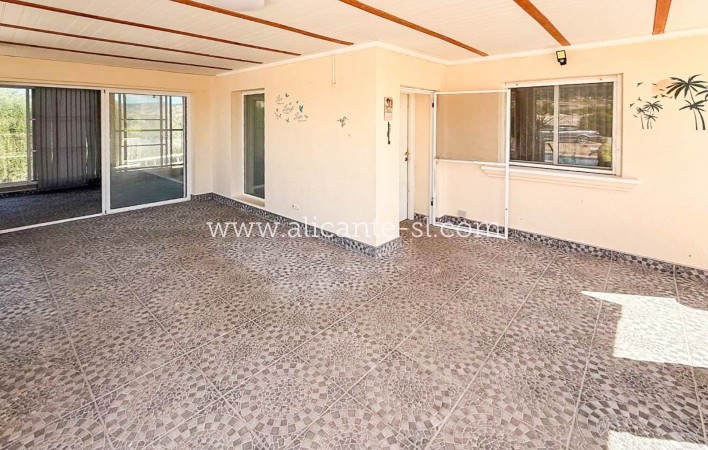 Sale - Villa  - Macisvenda