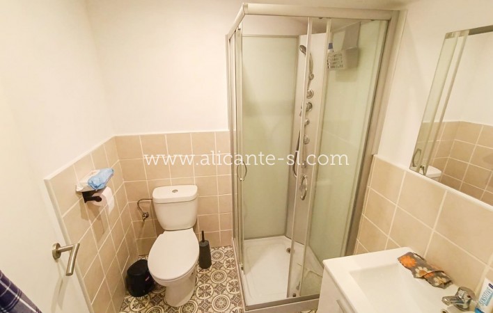 Sale - Country House - Algueña