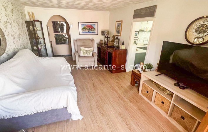 Sale - Country House - Algueña