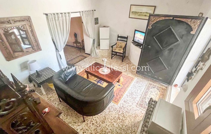 Sale - Country House - Algueña