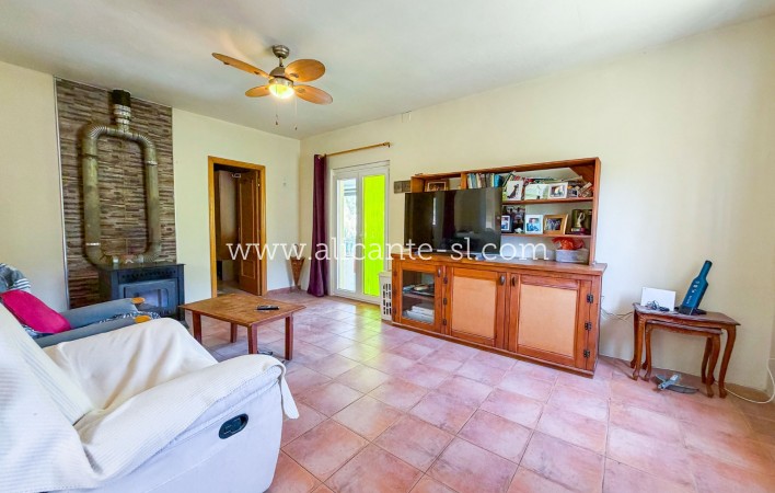Sale - Finca - Hondón de las Nieves