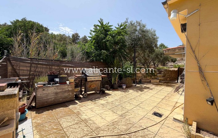 Sale - Finca - Hondón de las Nieves