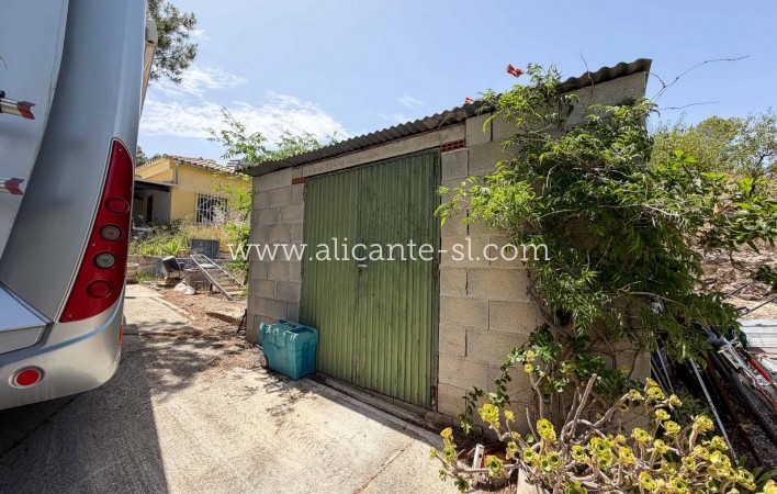 Sale - Finca - Hondón de las Nieves