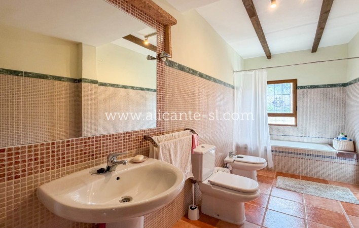 Sale - Villa  - Hondón de los Fráiles