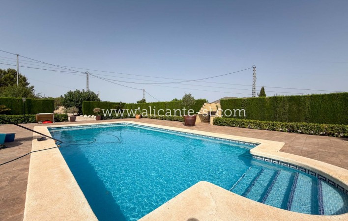 Sale - Villa  - Hondón de los Fráiles