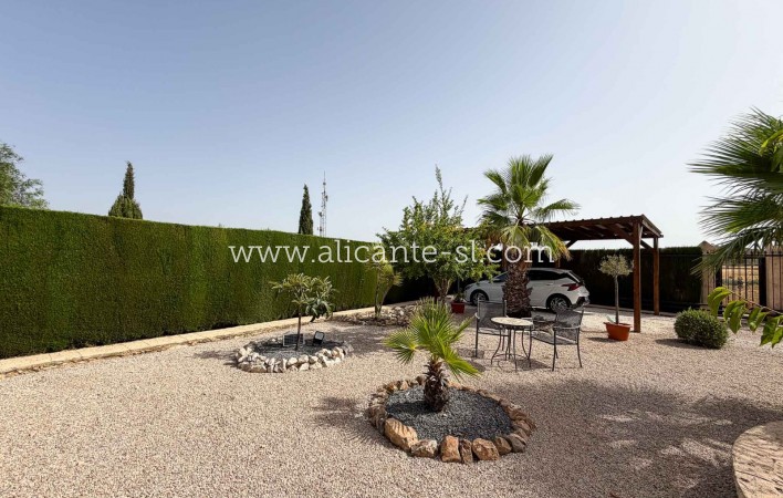 Sale - Villa  - Hondón de los Fráiles