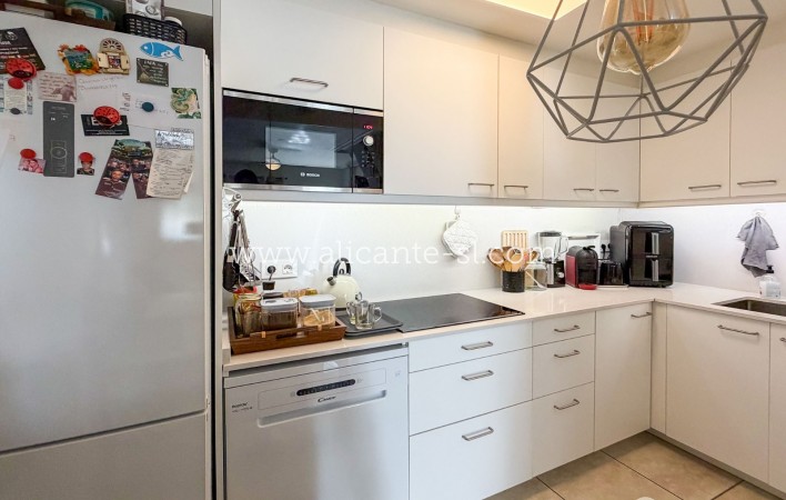 Sale - Villa  - Orihuela Costa - Los Altos