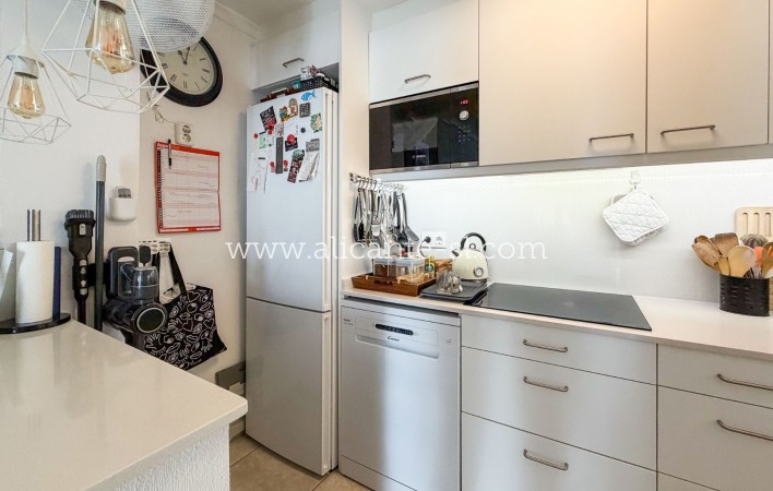 Sale - Villa  - Orihuela Costa - Los Altos